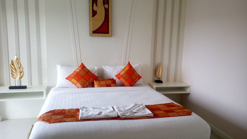 J Sweet Dream Boutique Hotel Phuket Patong Exteriör bild