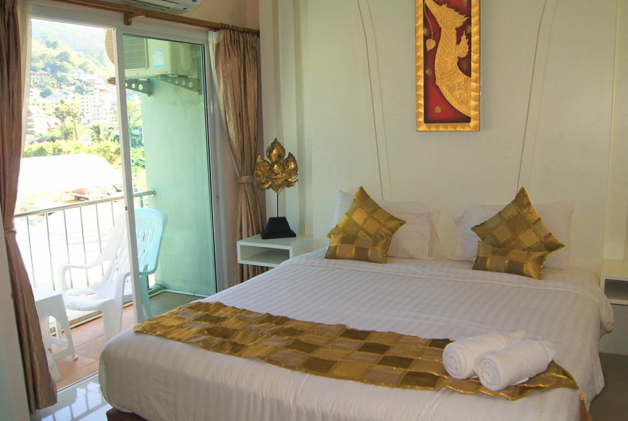 J Sweet Dream Boutique Hotel Phuket Patong Exteriör bild
