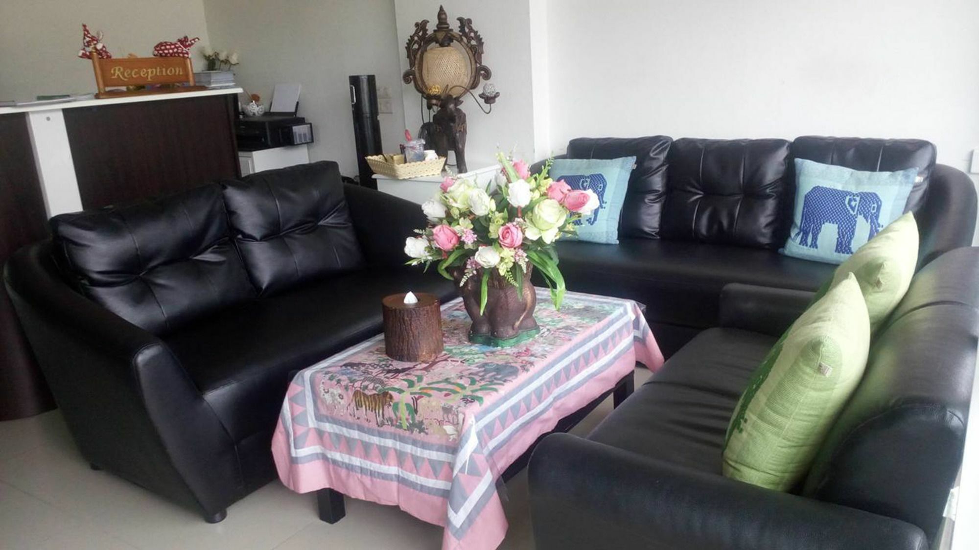 J Sweet Dream Boutique Hotel Phuket Patong Exteriör bild